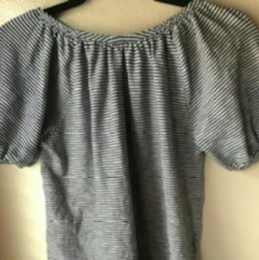 Old Navy Tee